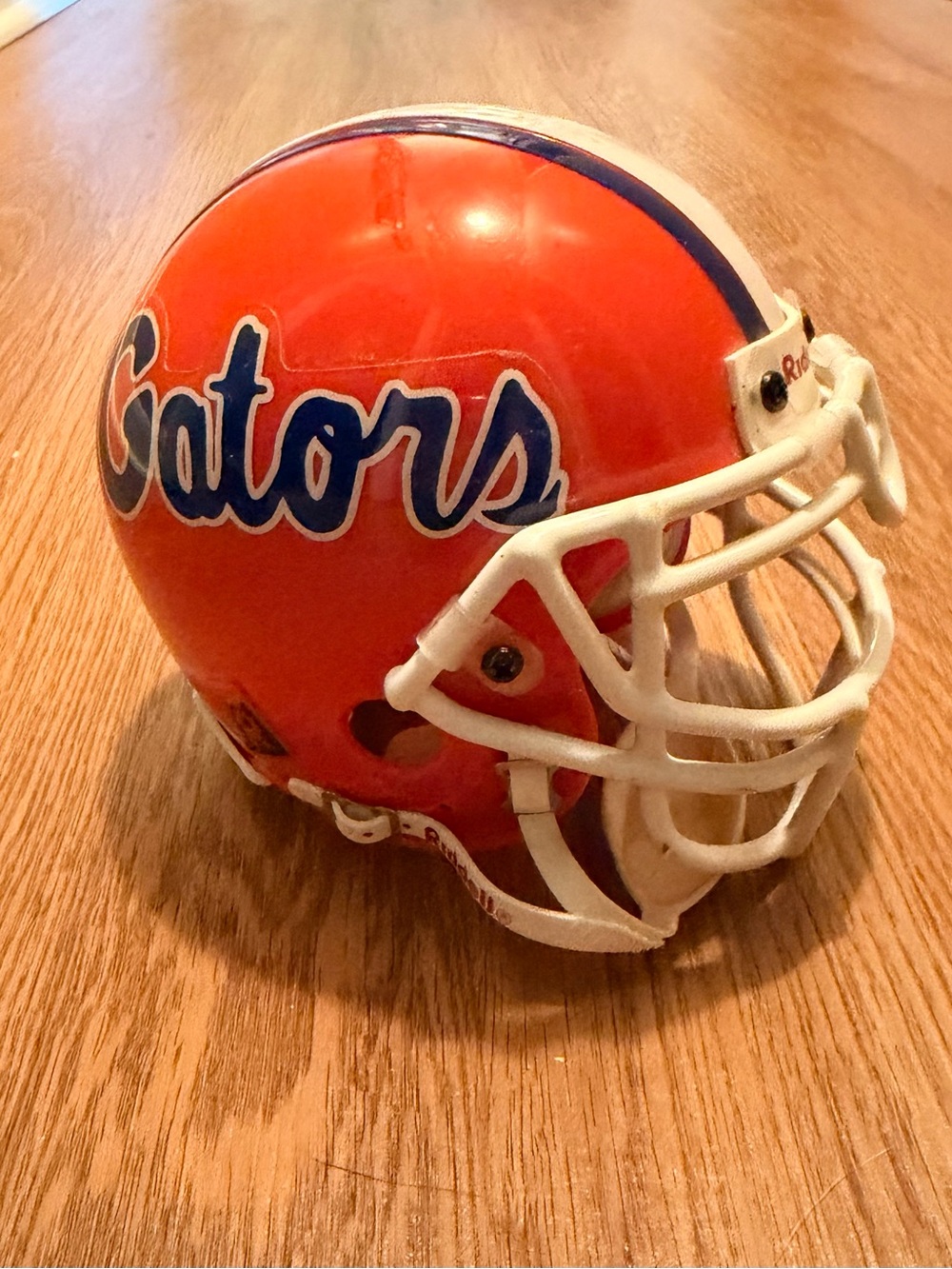 Riddell Florida Gators mini collector helmet -